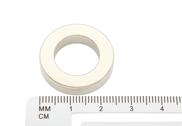E0133023